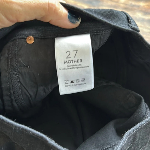 Mother black denim frayed edge shorts cha cha fray in not guilty wash size 27 - Picture 5 of 12